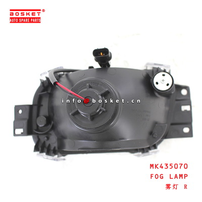 MK435070 Fog Lamp Suitable For ISUZU